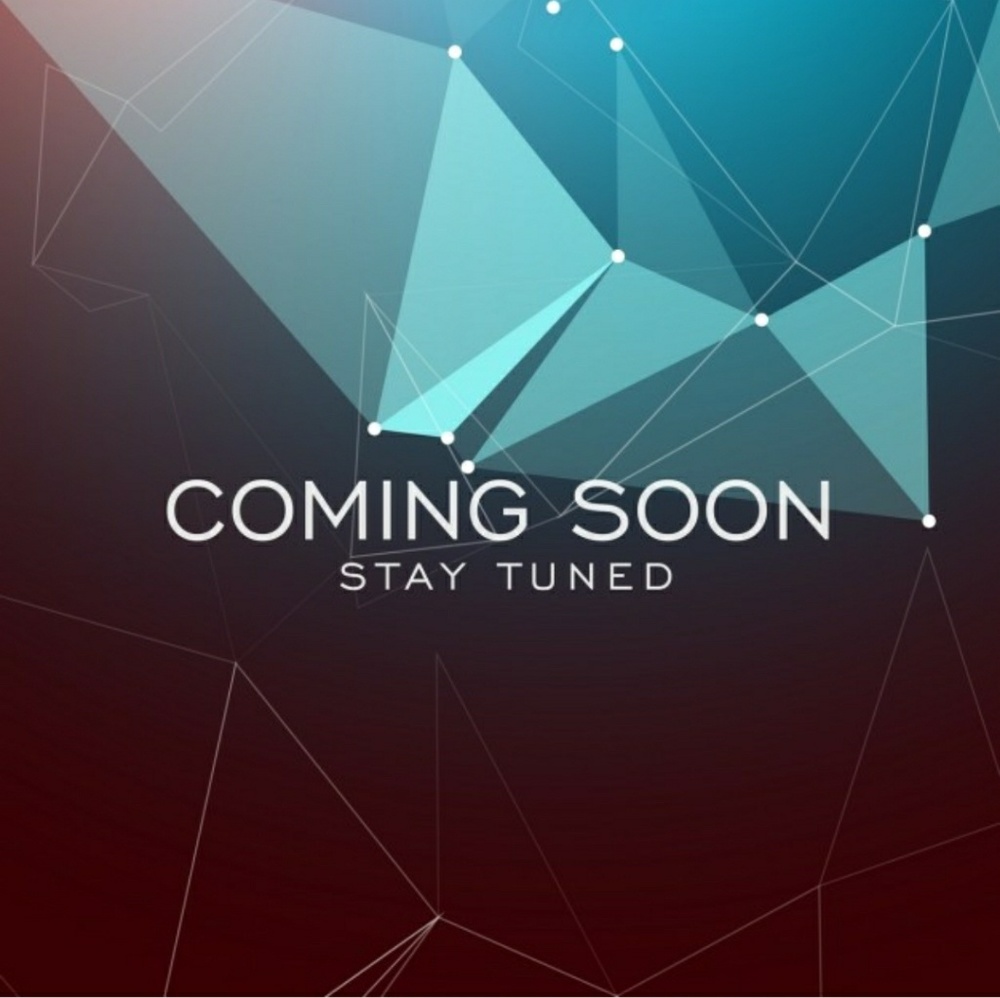 Make up coming soon stay tuned poshers 😊